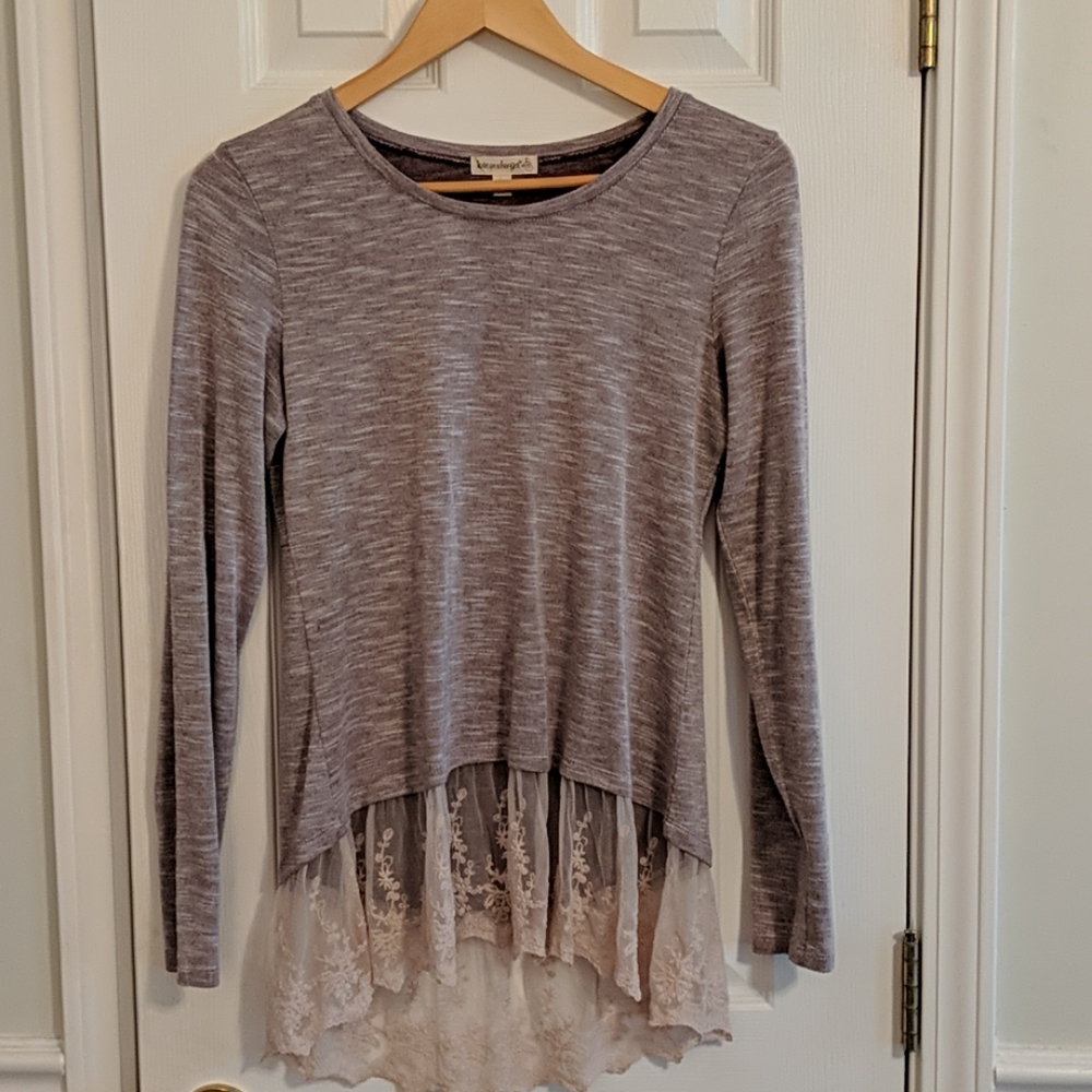 Beautiful Lace Detailed Top